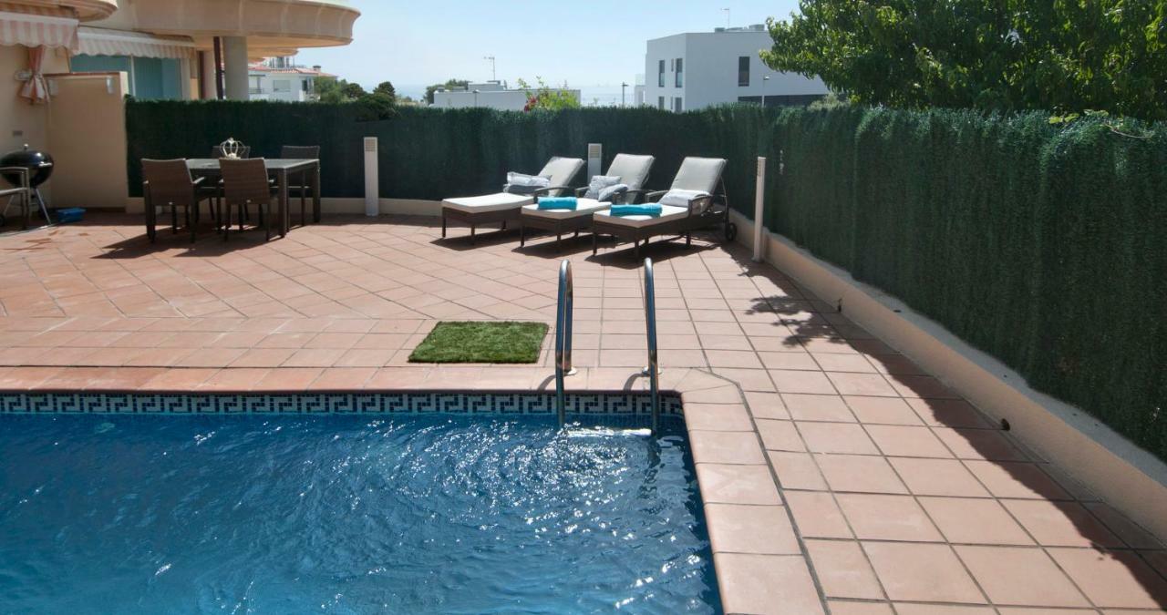 Apartament Les Tonyines Llança Esterno foto